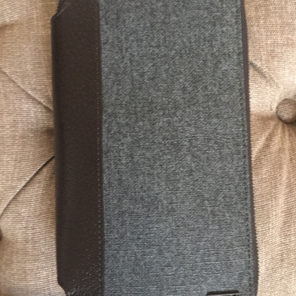 Tumor Travel Wallet Organizer